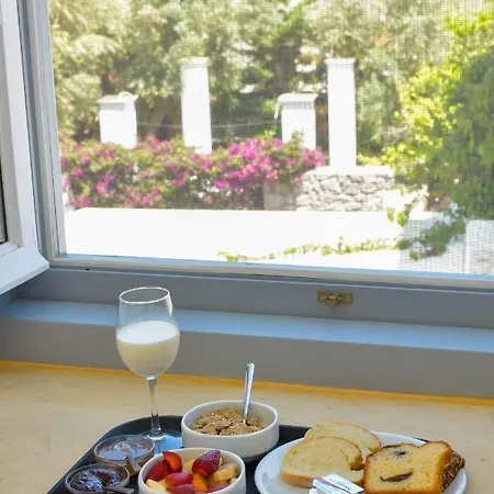 Mansion Dasi Bed & Breakfast *