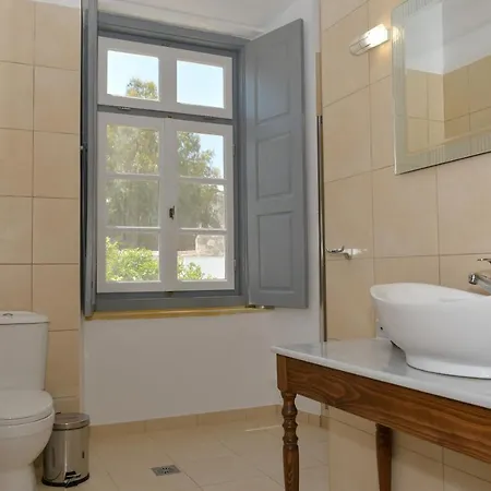 Mansion Dasi Bed & Breakfast *